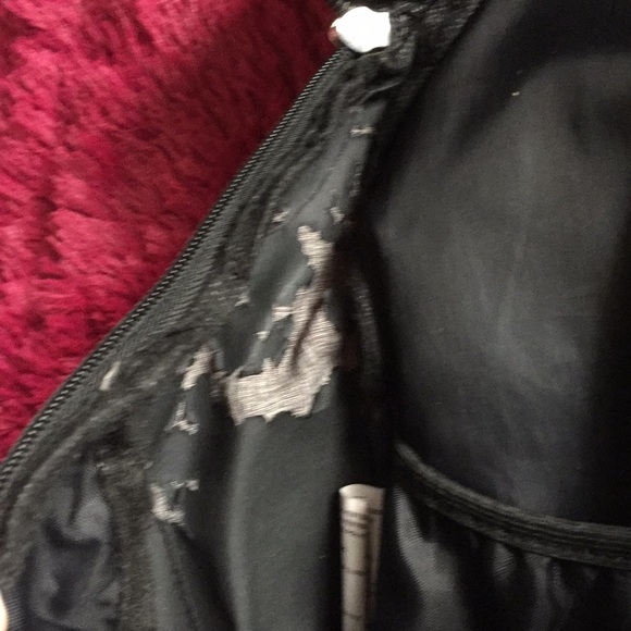 Grey and black hiking backpack 🎒 - Picture 6 of 8